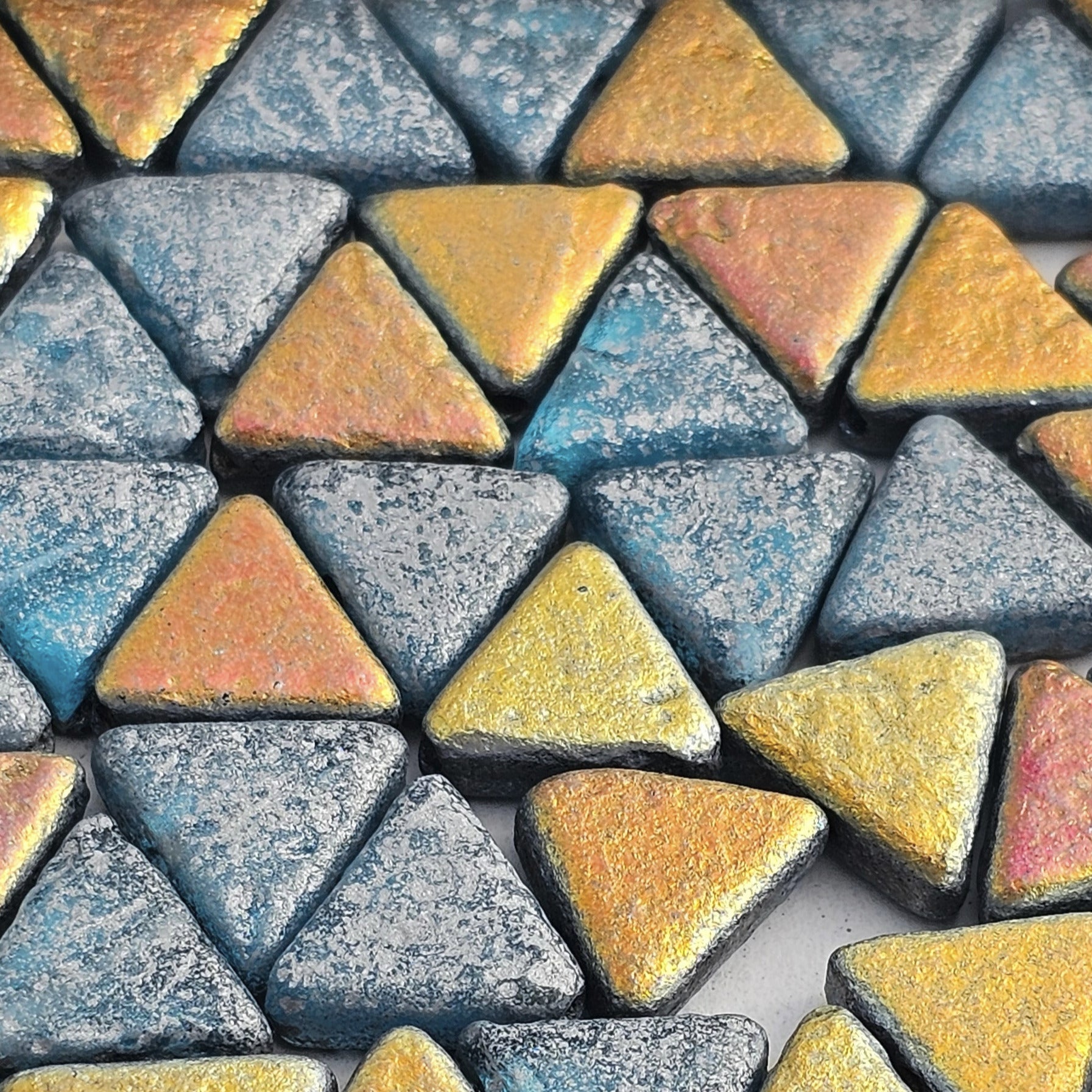 12mm - Aqua/Silver Speckle/Marea - Acid Etched Double Coated Triangles