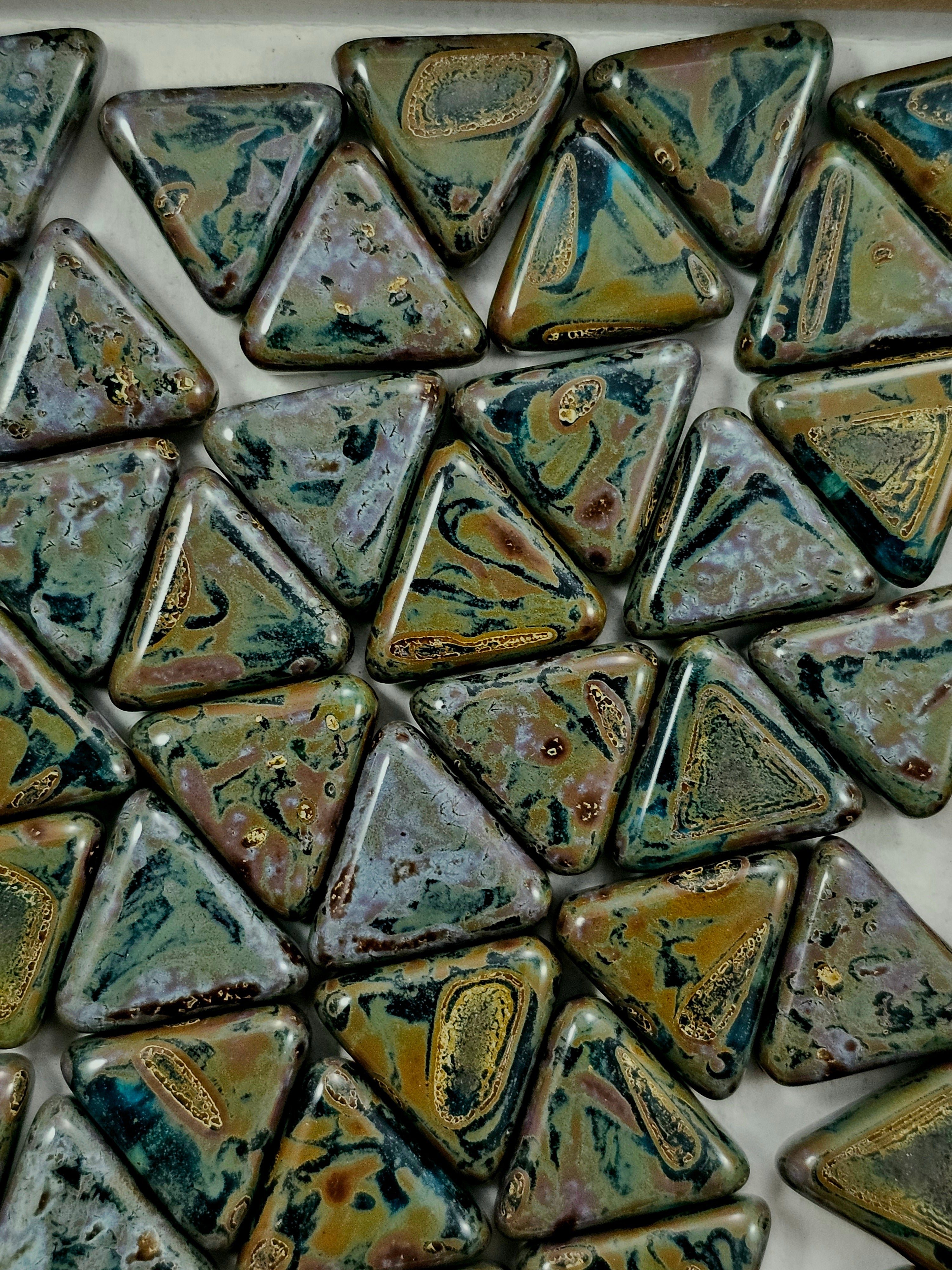 12mm - Transparent Capri Picasso - NEW BATCH