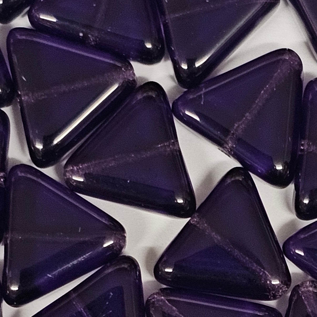 12mm Dark Tanzanite Transparent Triangle