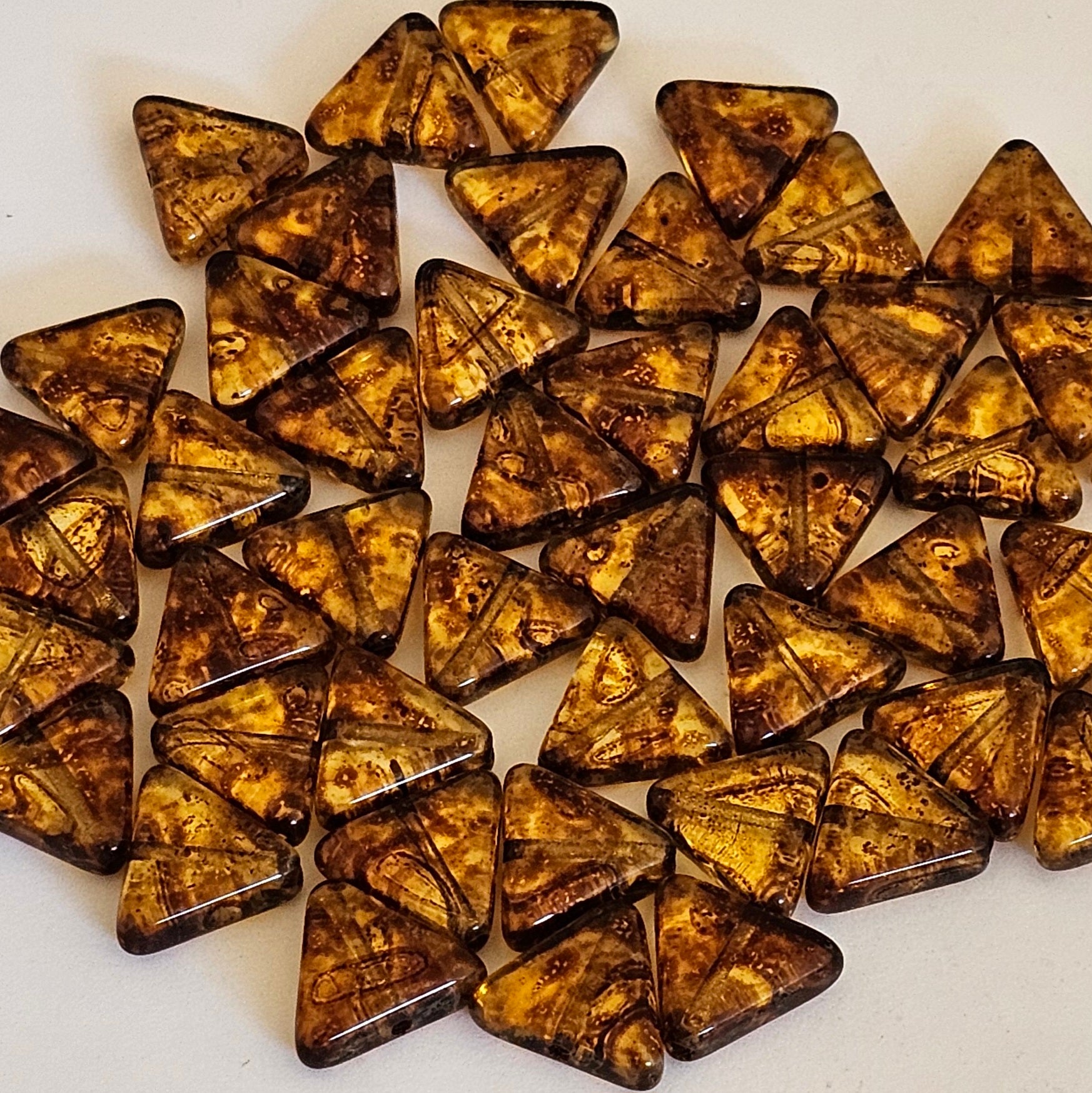 12mm - Crystal Picasso ‐ Triangle NEW BATCH