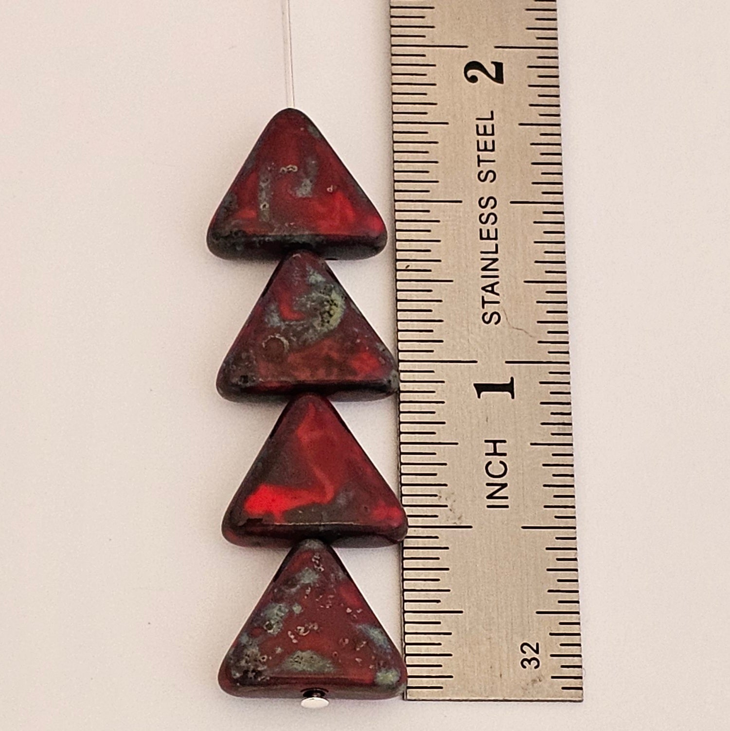 12mm - Red Picasso ‐ Triangle
