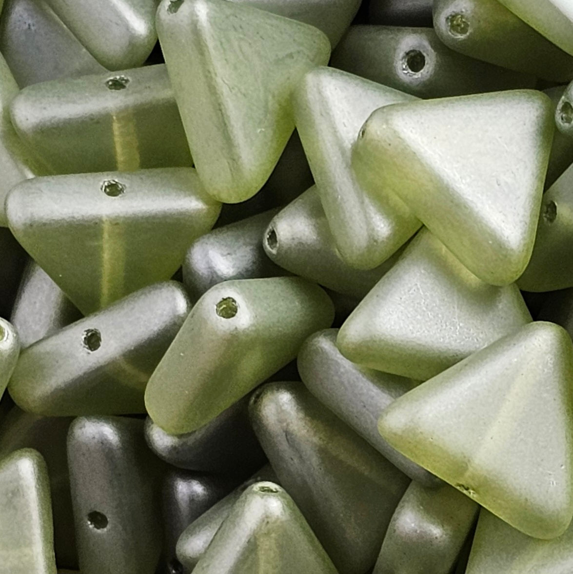 12mm Matte Green Luster Triangles