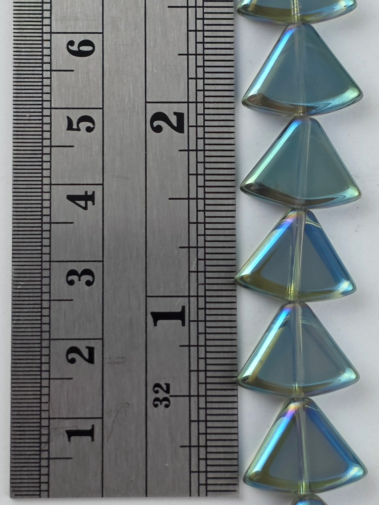 12x15mm Green Luster Rainbow - Rounded Triangles