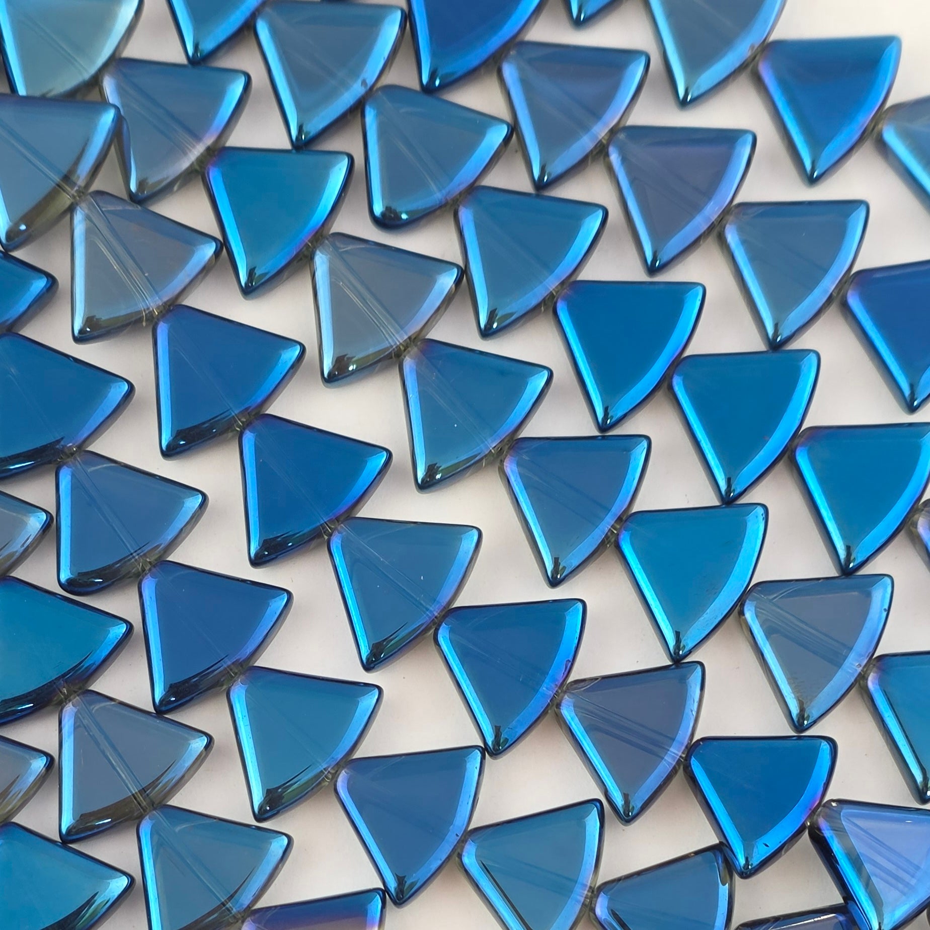 12x15mm Blue Luster - Rounded Triangles