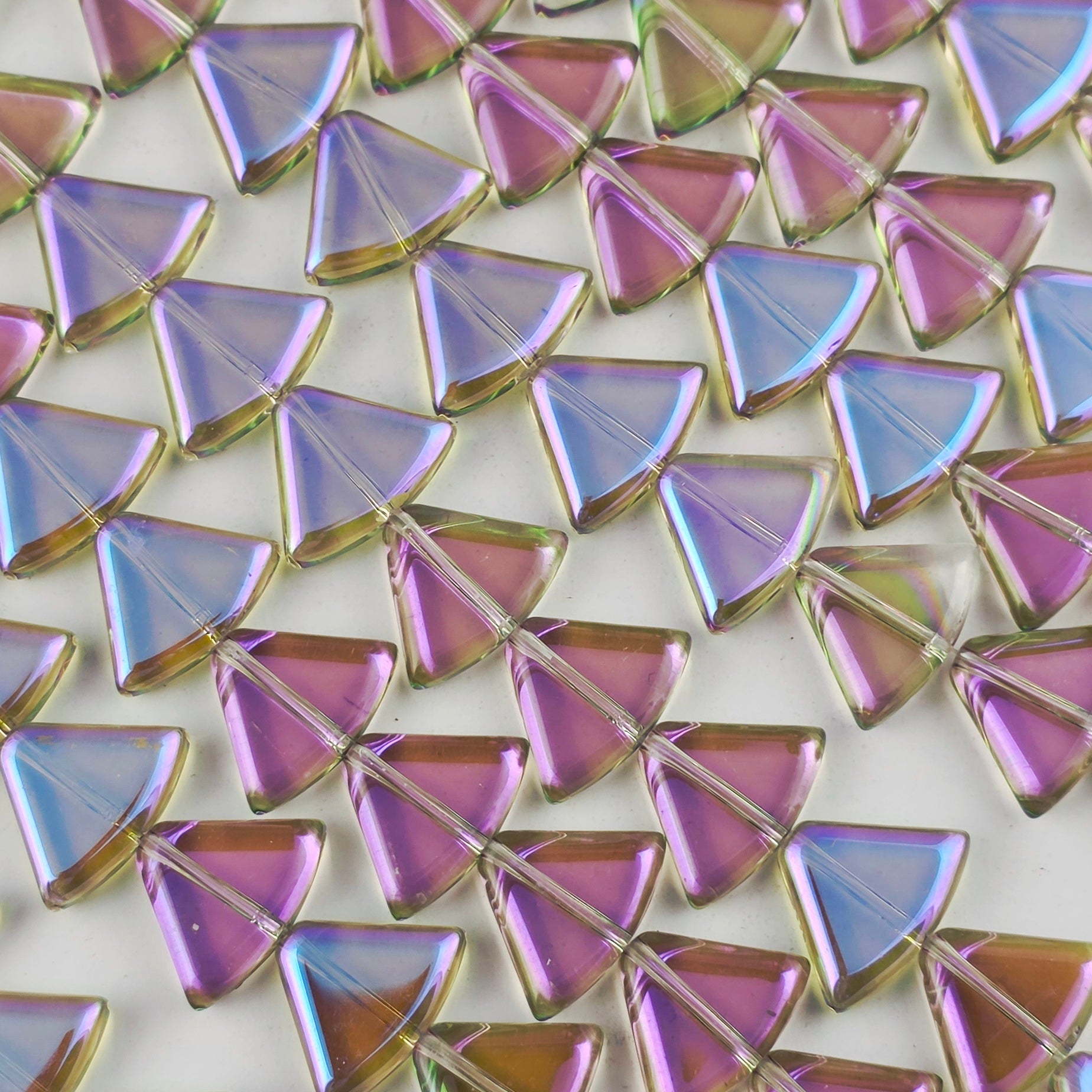 12x15mm Lavender Luster Rainbow - Rounded Triangles