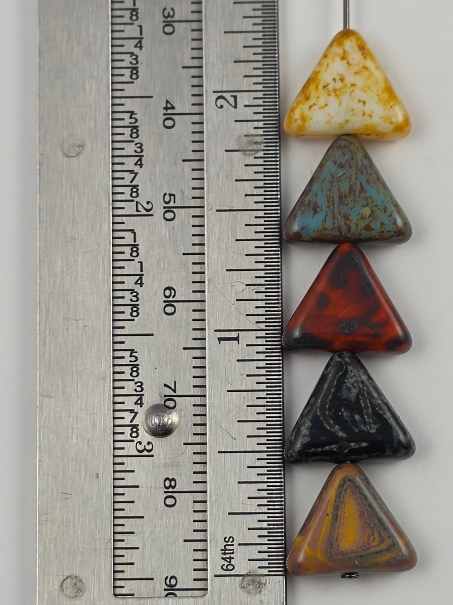 12mm Opaque Picasso Mix Triangle