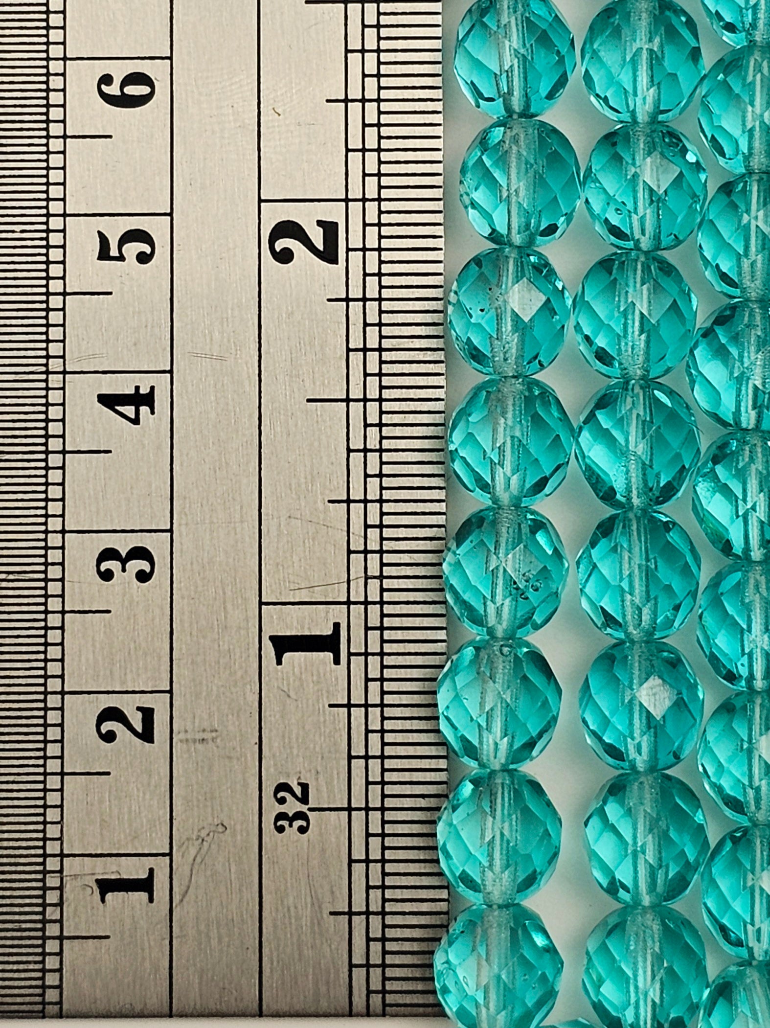 8mm - Dark Aqua - Fire Polished