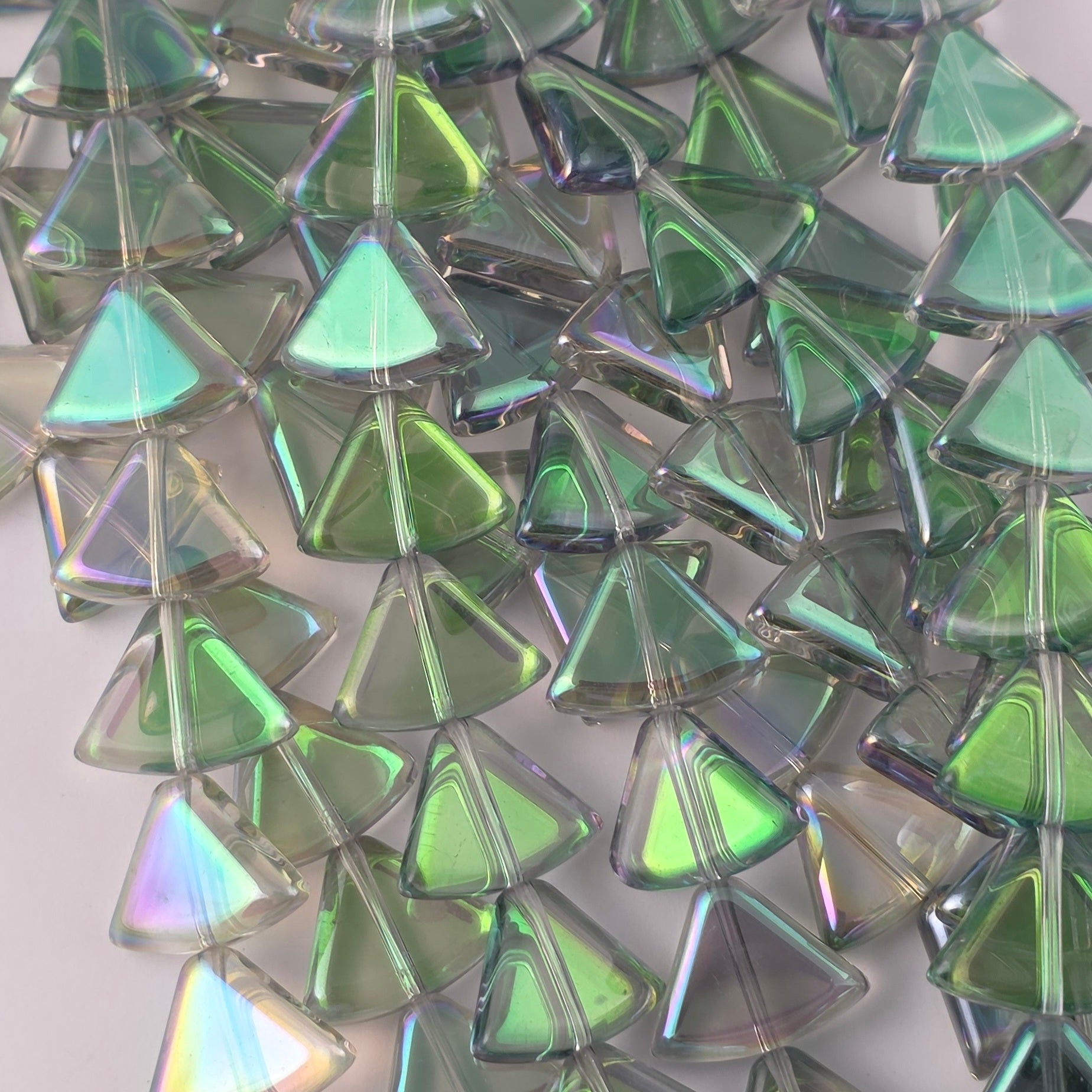 12x15mm Green Luster Rainbow - Rounded Triangles