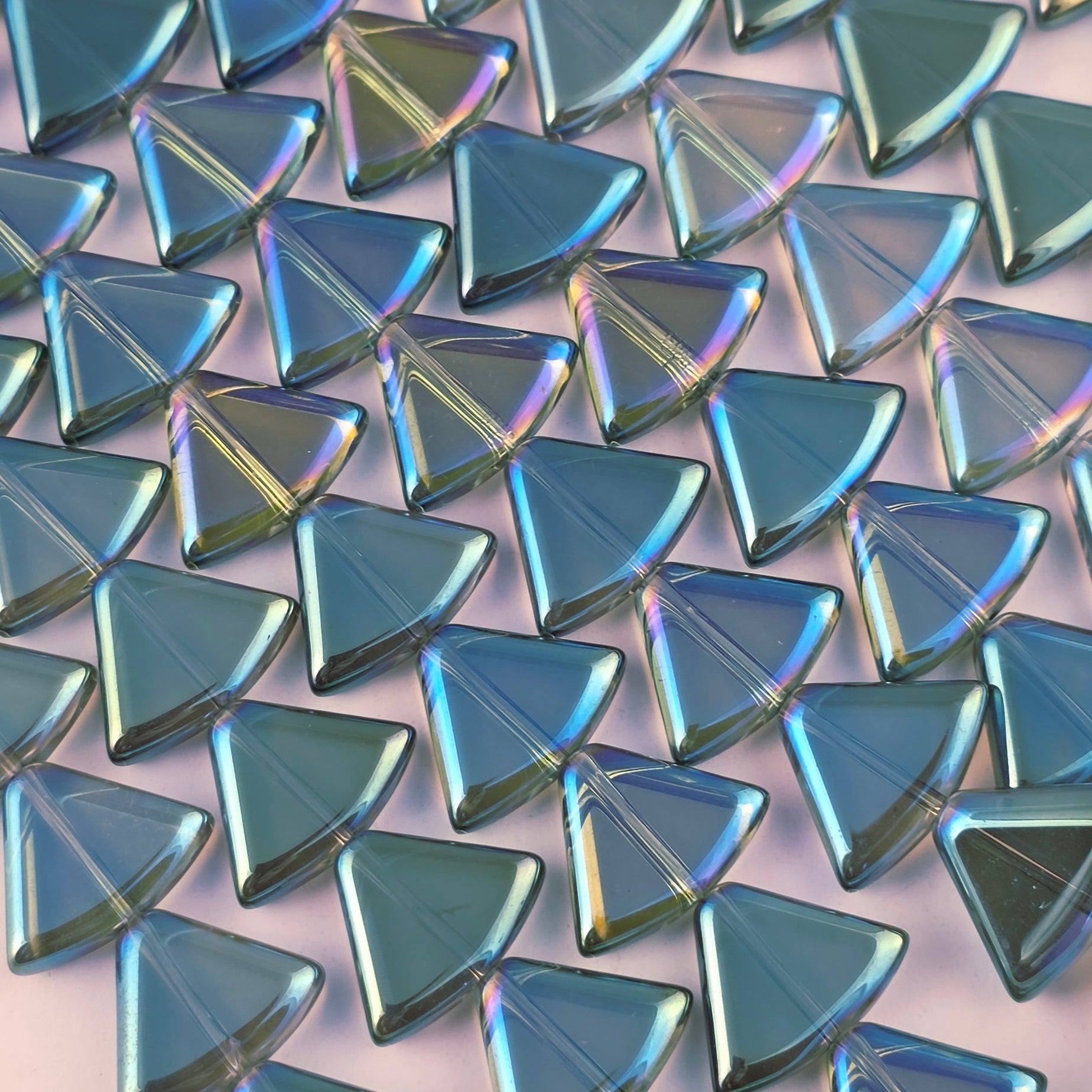 12x15mm Green Luster Rainbow - Rounded Triangles