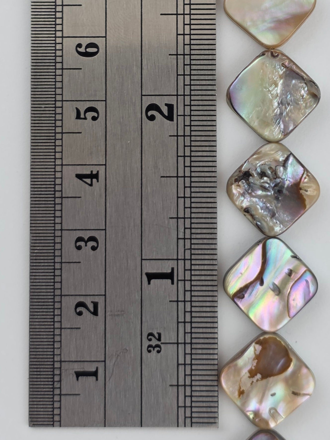 14mm Abalone Diamond - North American