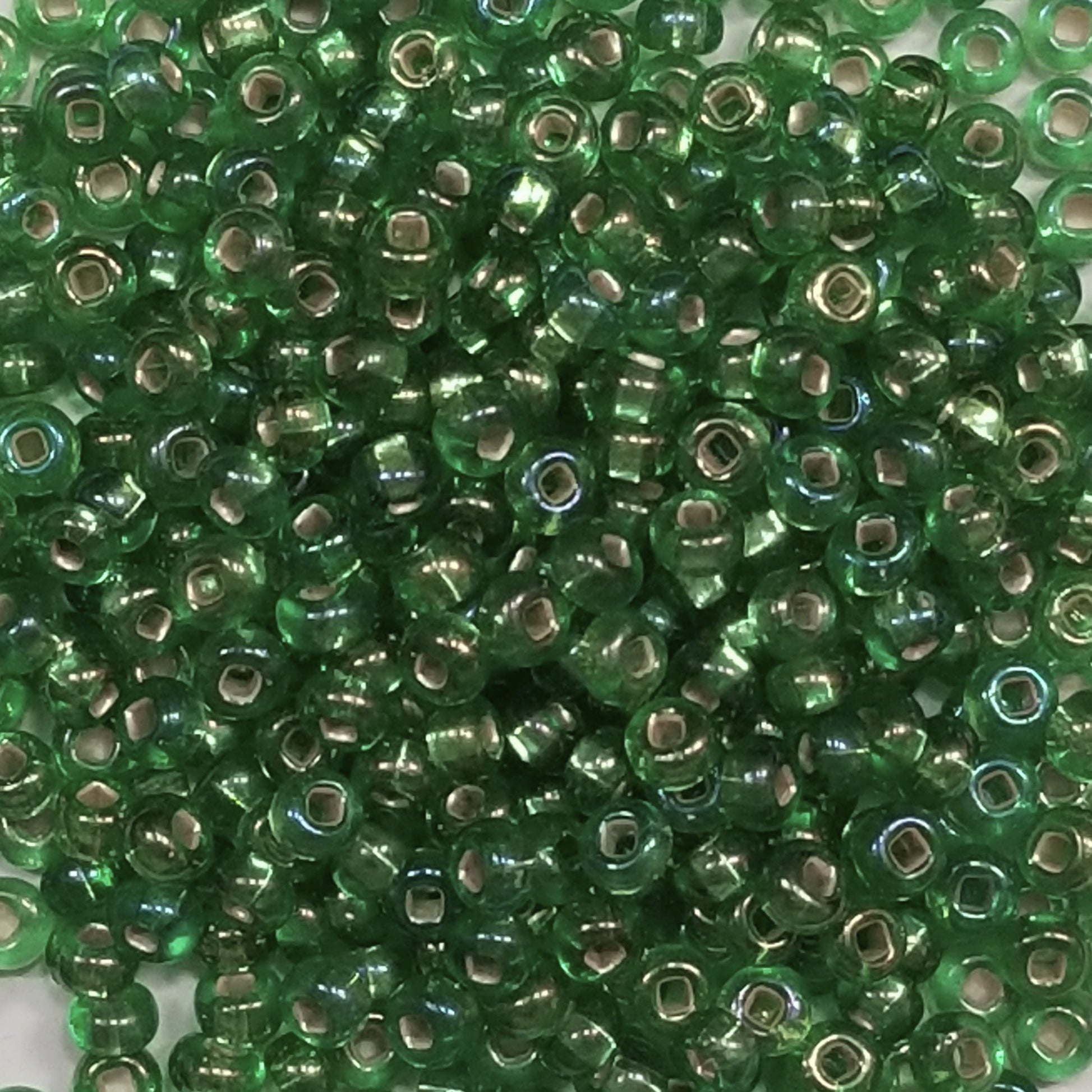 Peridot Silver Lined Rainbow - Size 6/0 #716