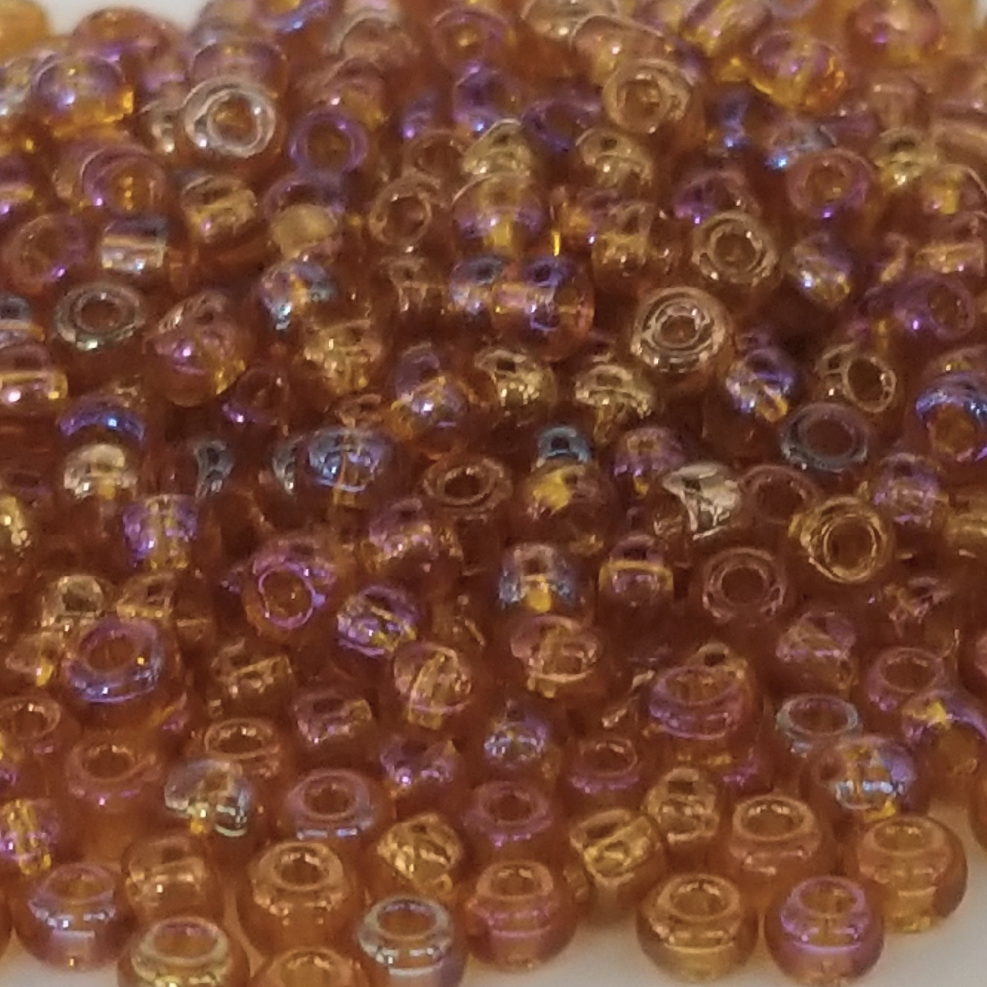 Lt Smoke Topaz Rainbow - Size 6/0 #90