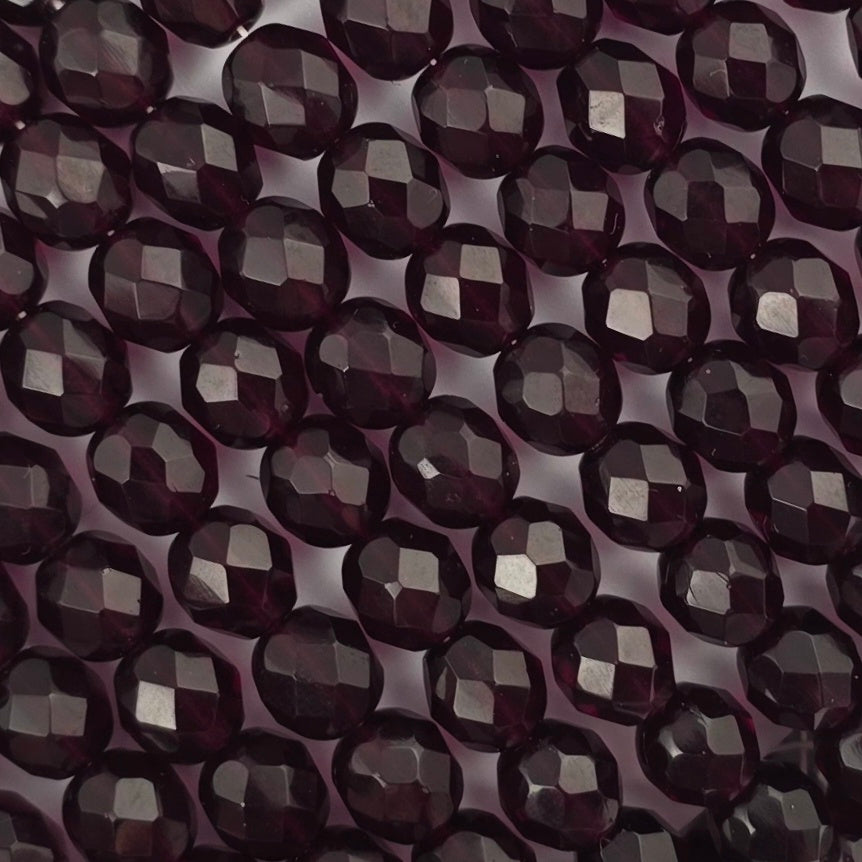 8mm - Very Dark Garnet - Fire Polished