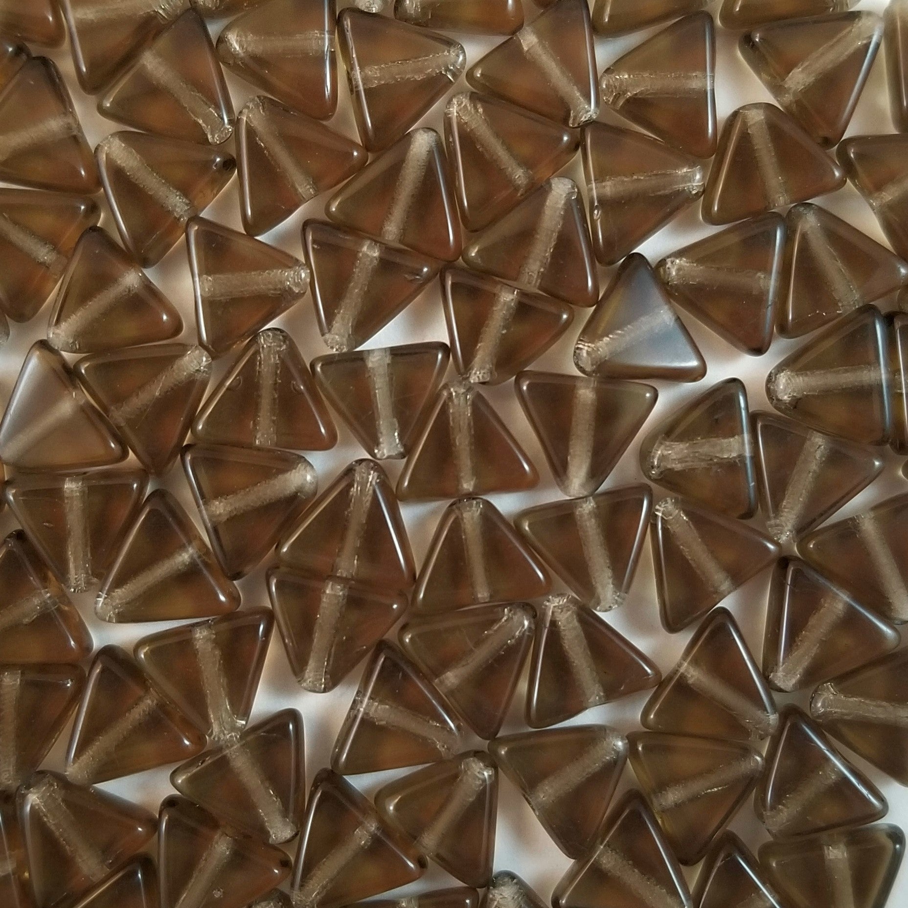 6mm Transparent Brown Triangles