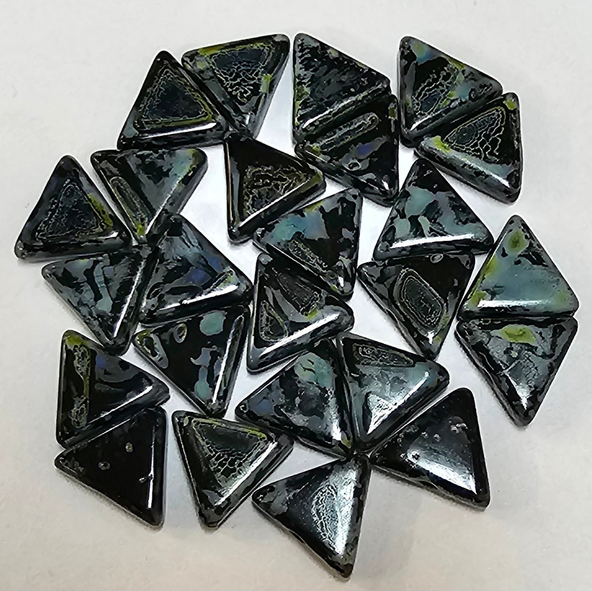 10mm Black Picasso Triangles