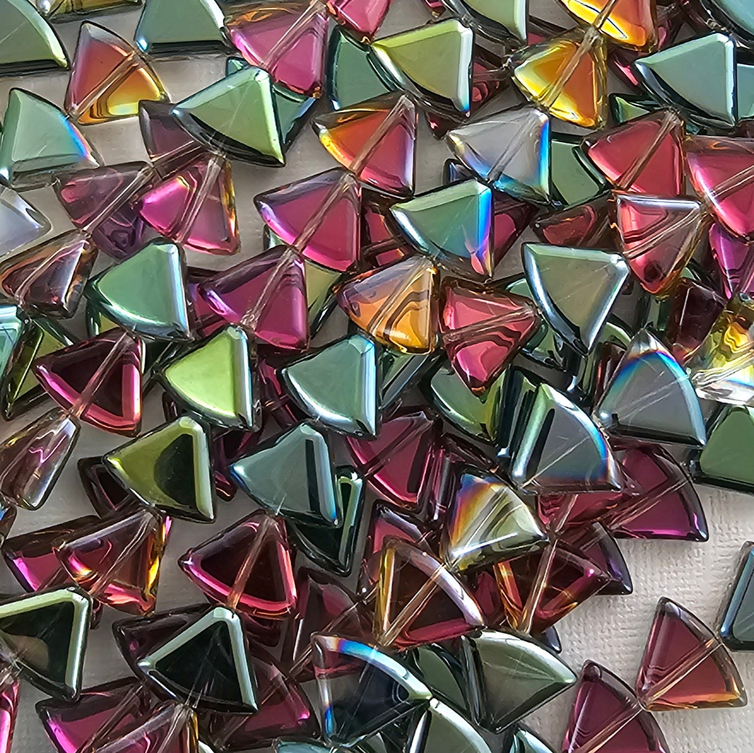12x16mm Pink/Teal Rainbow Rounded Triangles