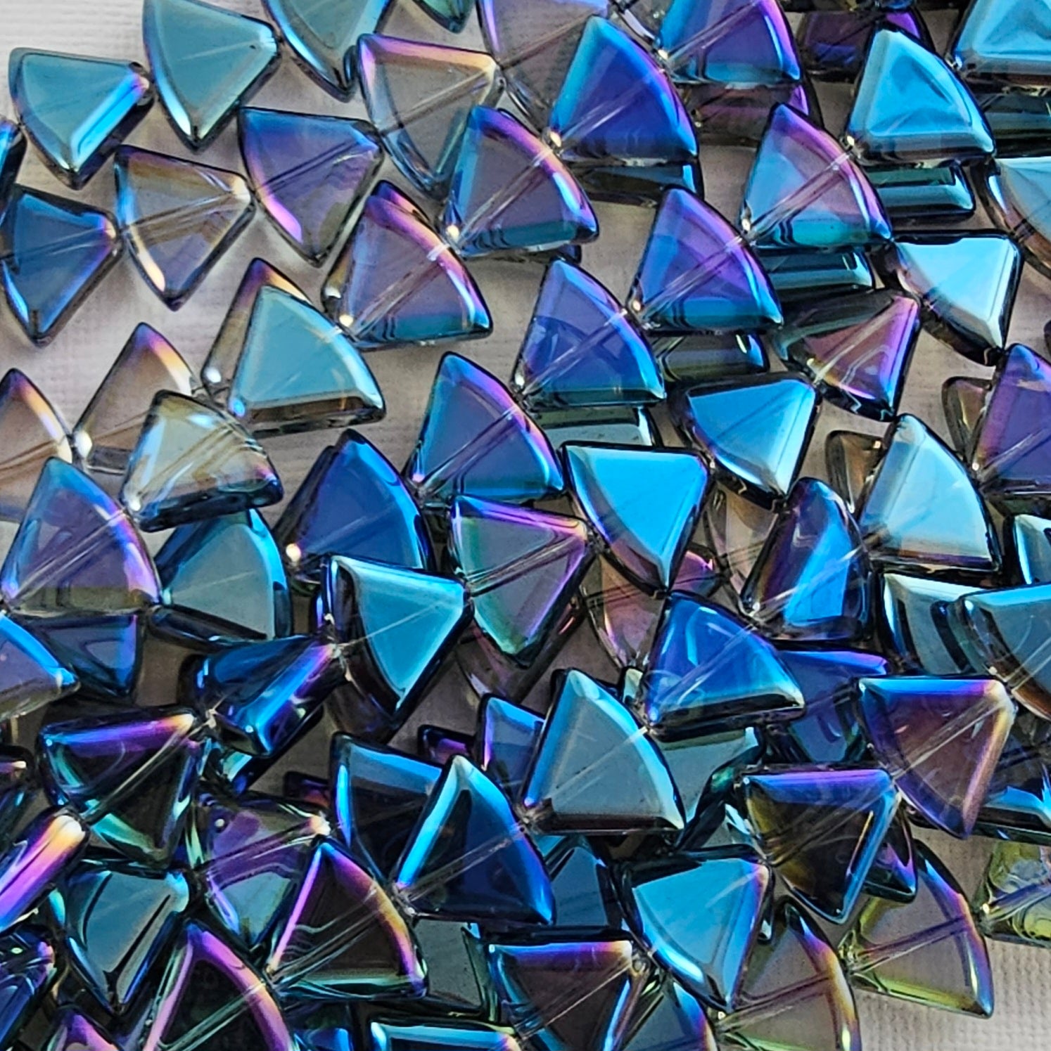 12x16mm Blue Luster Rainbow Rounded Triangles