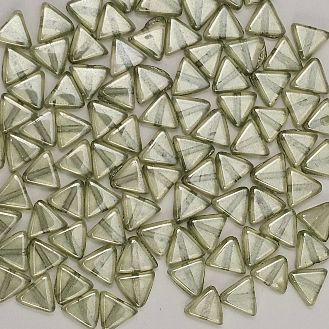 6mm Green Luster Triangles