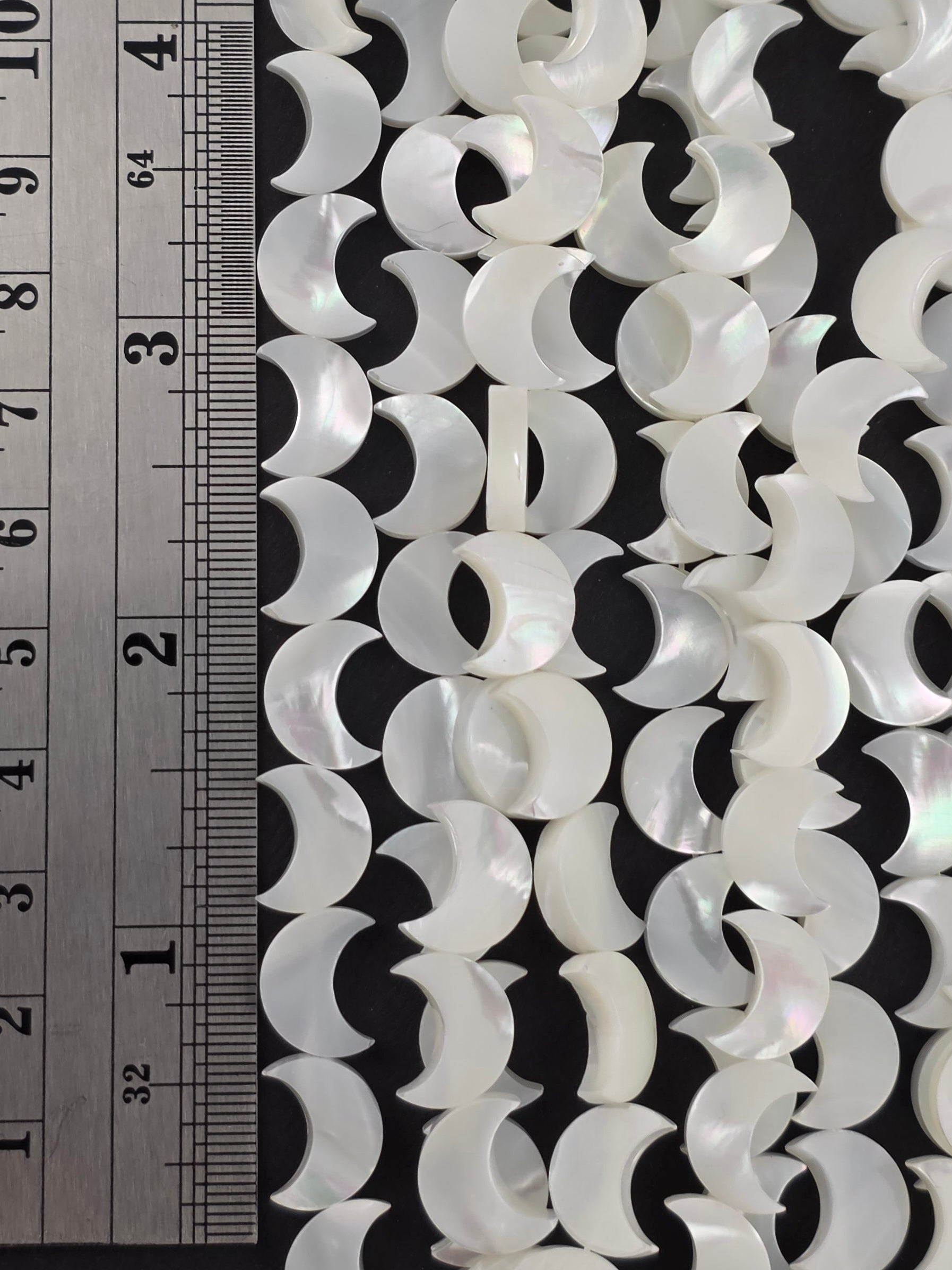 12mm - Mother of Pearl - Moons - White