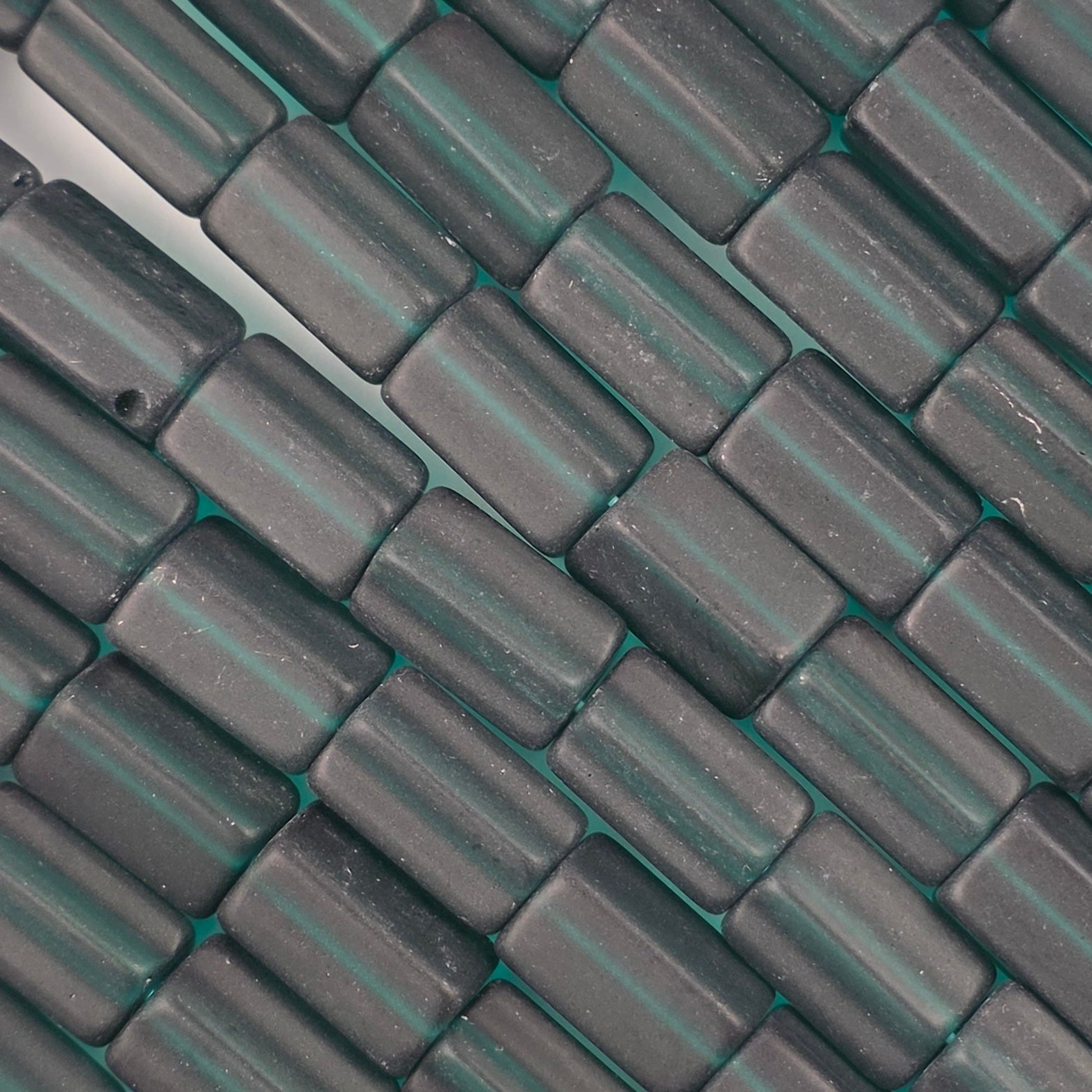 12x8mm - Dark Kelly Matte - Satina