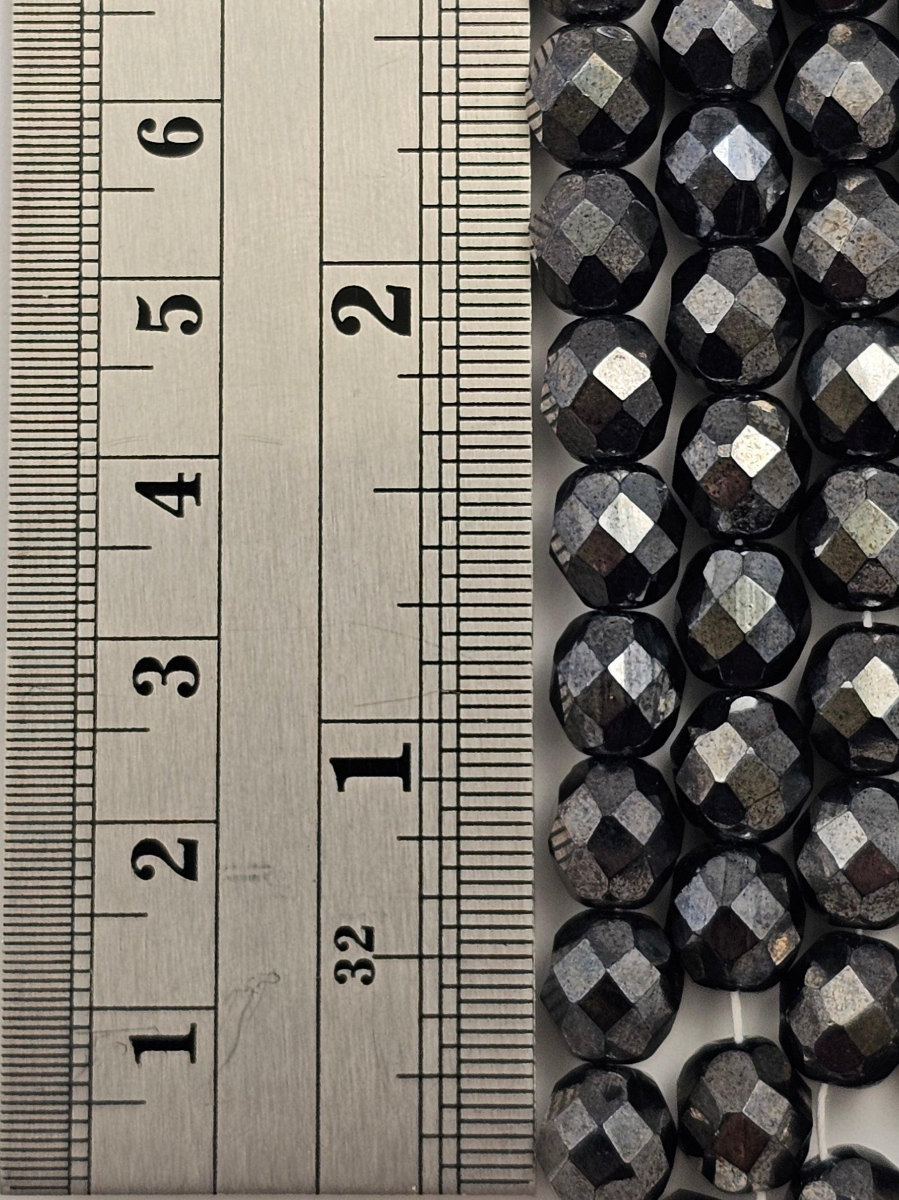 8mm - Jet Black with White Luster - Fire Polished