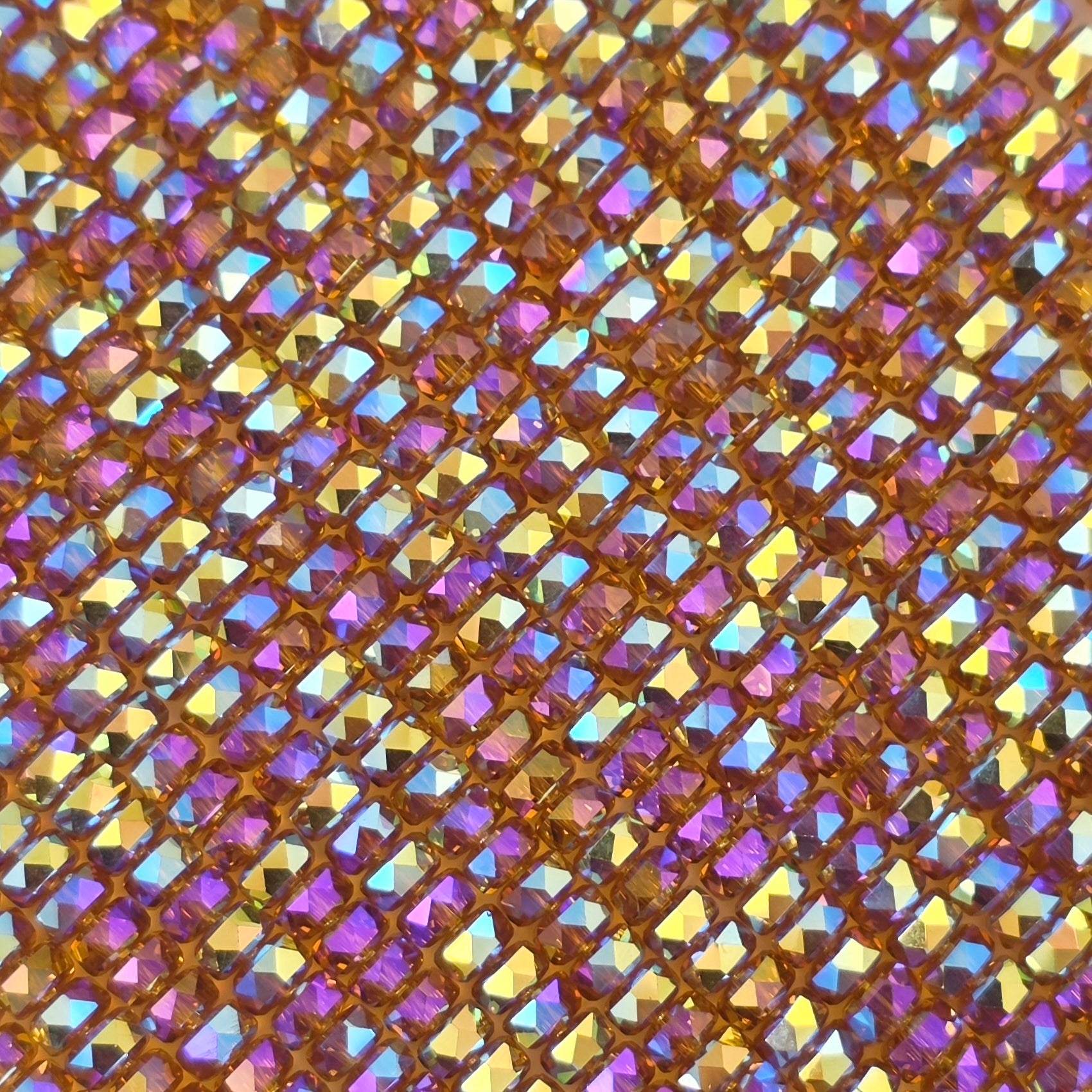 3x4mm - New Cut Crystal Rondelles - Topaz AB