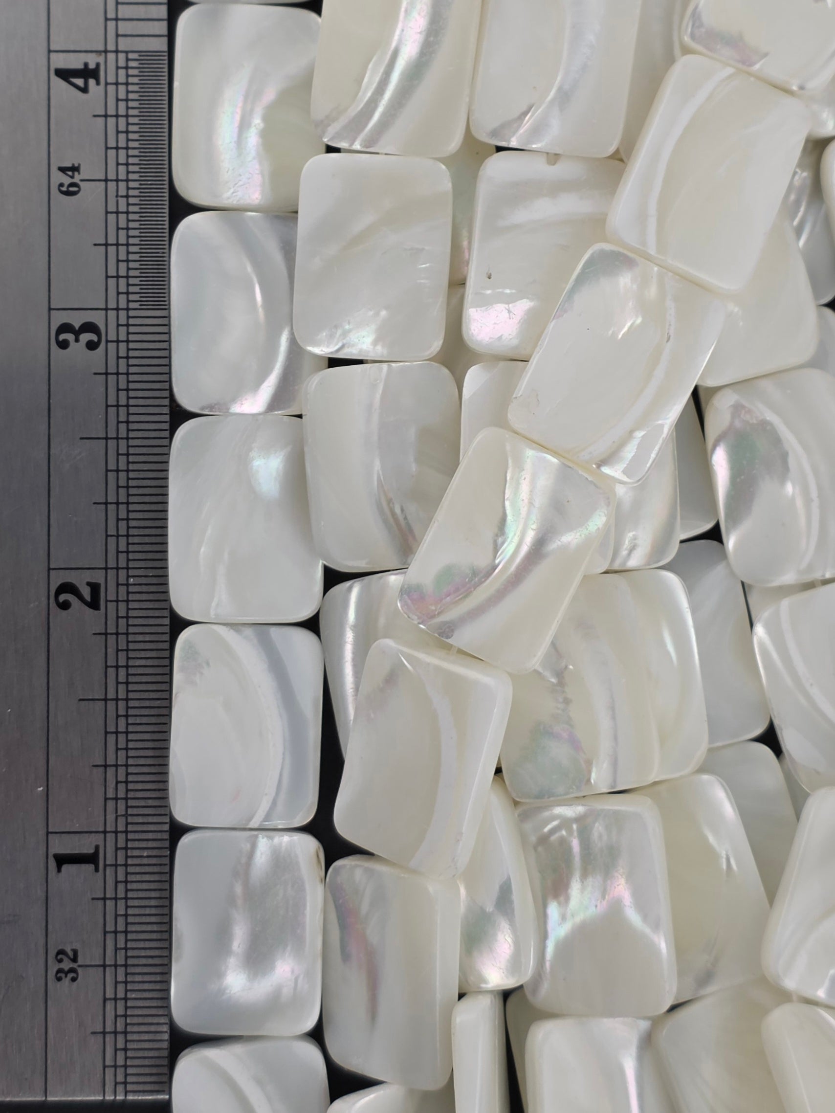 15X20mm - Mother of Pearl - Rectangles - White