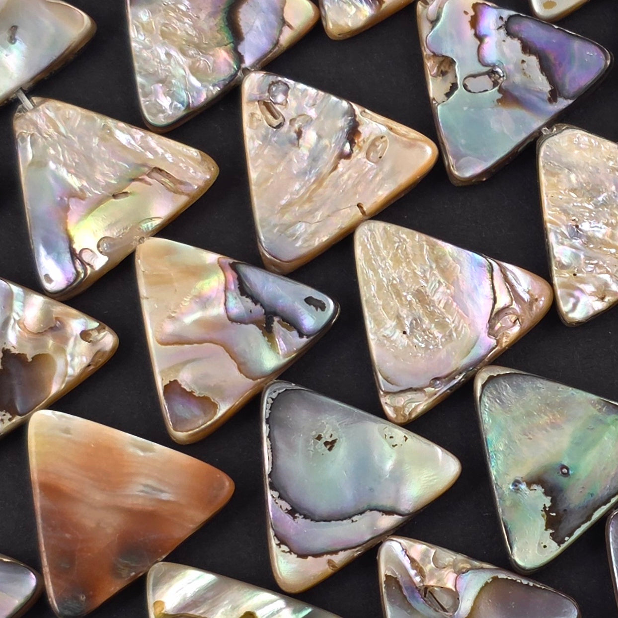 18mm - Abalone - Triangles - North American
