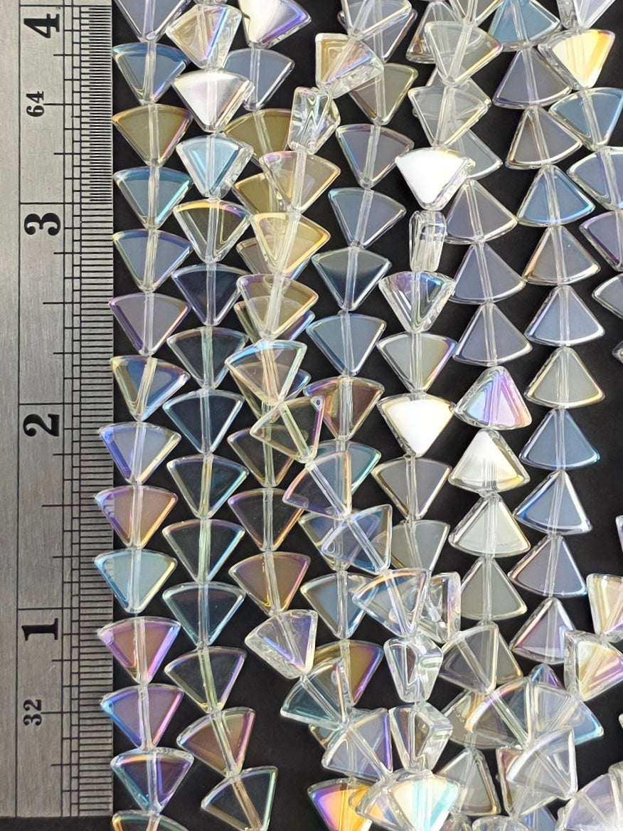 8x10mm - Crystal AB - Rounded Triangles
