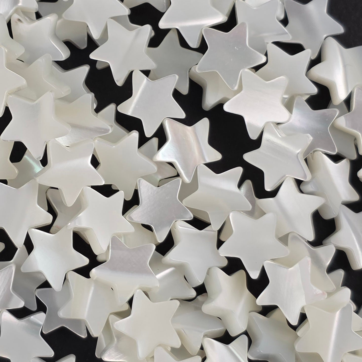 10mm - Mother of Pearl - Stars - White