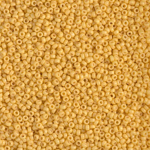 15-4452 LIGHT HONEY MUSTARD DURA COAT OPAQUE DYED
