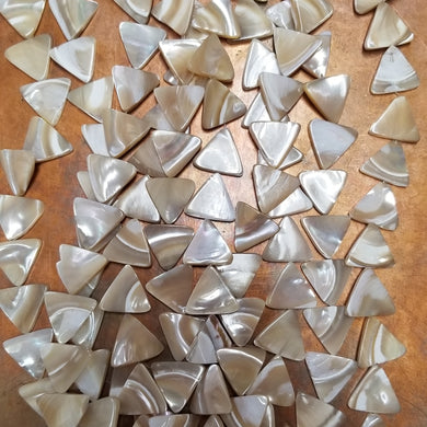 16mm Mother of Pearl Triangles - Natural Color