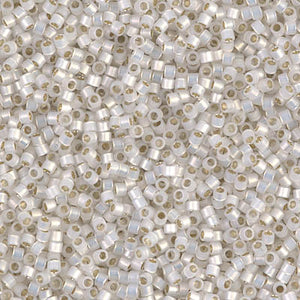 DB0221: GILT LINED WHITE OPAL DELICA 11/0