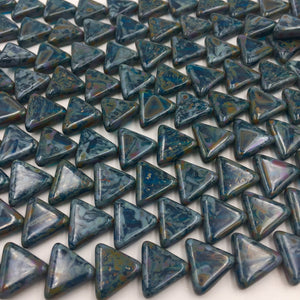12mm Transparent Capri Picasso Triangle